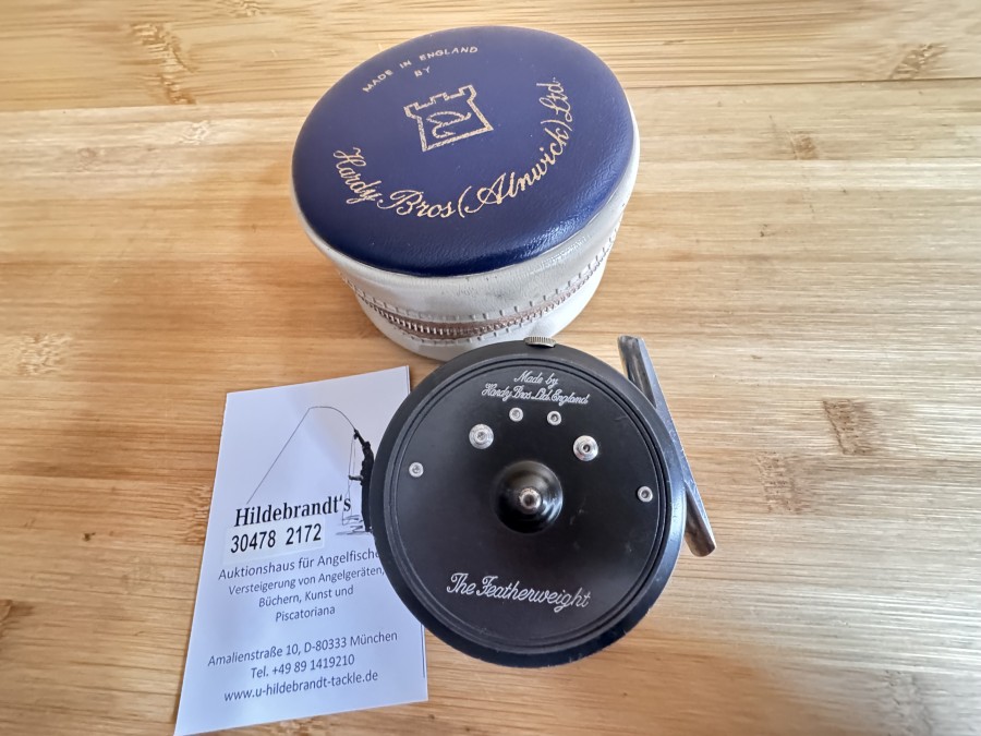 Fliegenrolle, Made by House of Hardy Alnwick England, The Featherweight, #4, Gewicht 96g, Links- oder Rechtshand, Hardy Rollentasche, Gebrauchsspuren