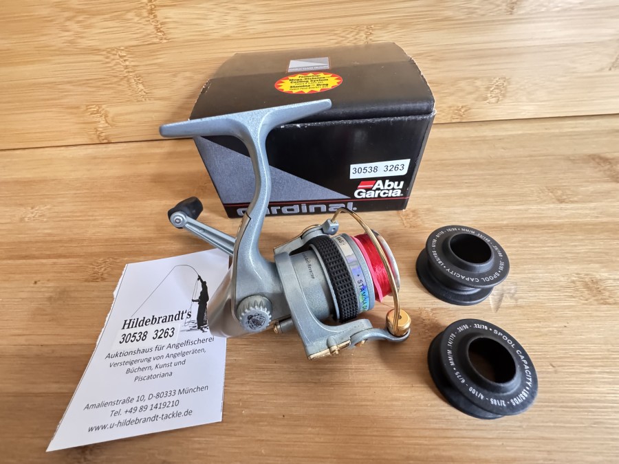 Stationärrolle, Abu Garcia, Cardinal 600u, mit Monofiler Schnur, 2 Reservespulen, ungefischt im Karton