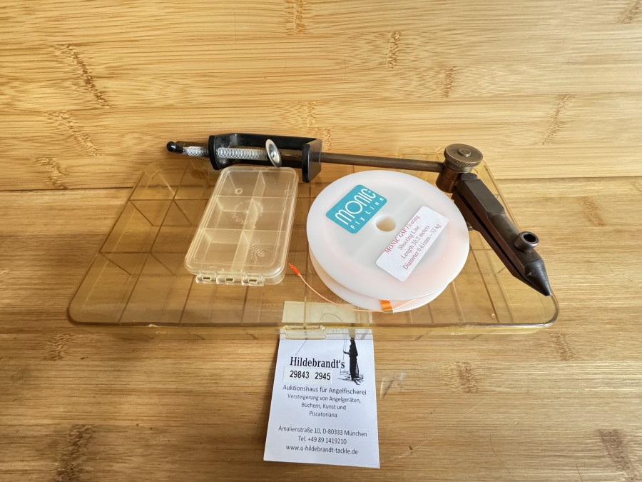 Fliegenbindestock, Fliegenbox, klar, 300x150x40mm, Fliegenbox, Moran, klar, 90x60x20mm, Gebrauchsspuren, Monic Fly Line, GSP Floating, Shooting Line, 30,5m, 0,61mm Durchmesser, 33kg Tragkraft, neu