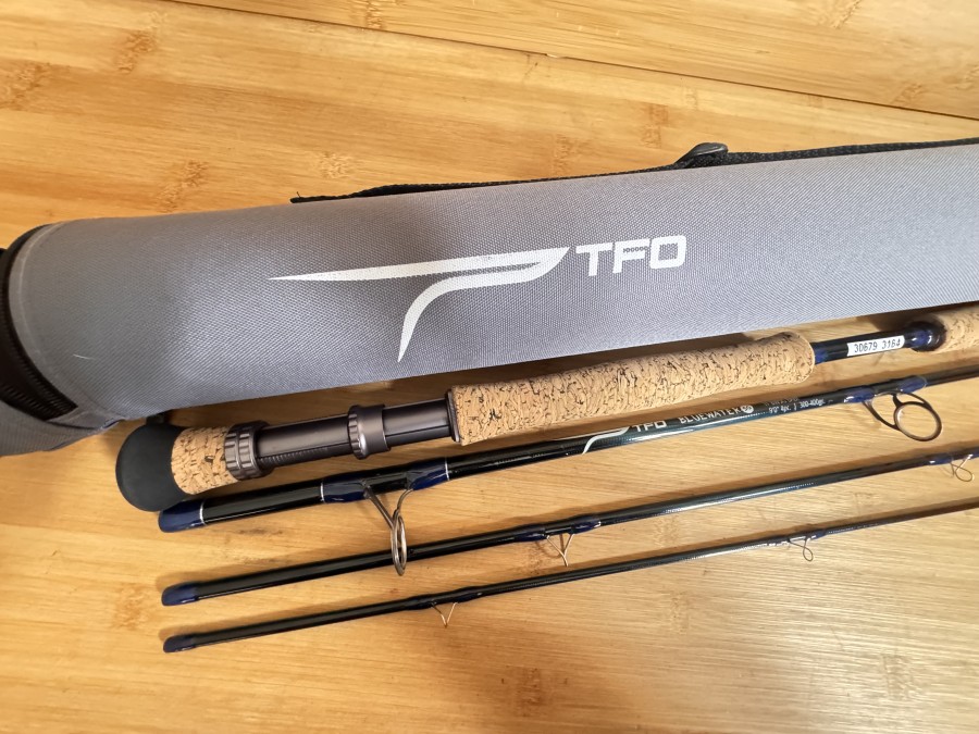 Fliegenrute, TFO, Bluewater SG, TF BWSG, 4tlg., 9.0", 300 - 400gr, Gewicht 196 Gramm, Futteral, Codura  Transportrohr, ungefischt