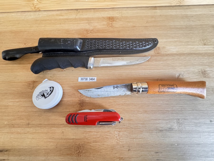 Anglermesser, Filetiermesser, HiCut, Stainless, Japan, 24cm, Klinge 12cm, Kunststoffscheide, Klappmesser, Oponel, 23cm, Klinge 10cm, Taschenmesser mit 11 Werkzeugen, Gebrauchsspuren, Maßband, AKM