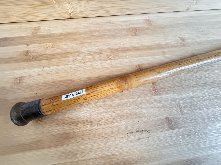Kescherstock, Pfefferrohr, Messing Schraubverschluss, 25mm oben 20mm unten, 1430mm lang, schönes Dekostück