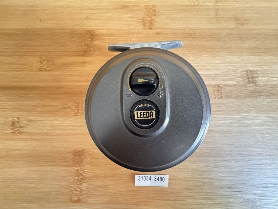 Lachsfliegenrolle, Leeda, British, Magnum 140D, Linkshand, #8/9, Rollendurchmesser 100mm, Rollenbreite 40mm, Gewicht 230 Gramm, neu