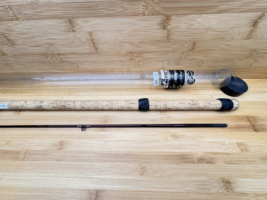 Angelrute, Daiwa Carbon, Winkle picker, MGA777, 2tlg., 7.7" - 2,25m, Gewicht 121 Gramm, Kunststoff Transportrohr, leichte Gebrauchsspuren, Transportlänge 1250mm