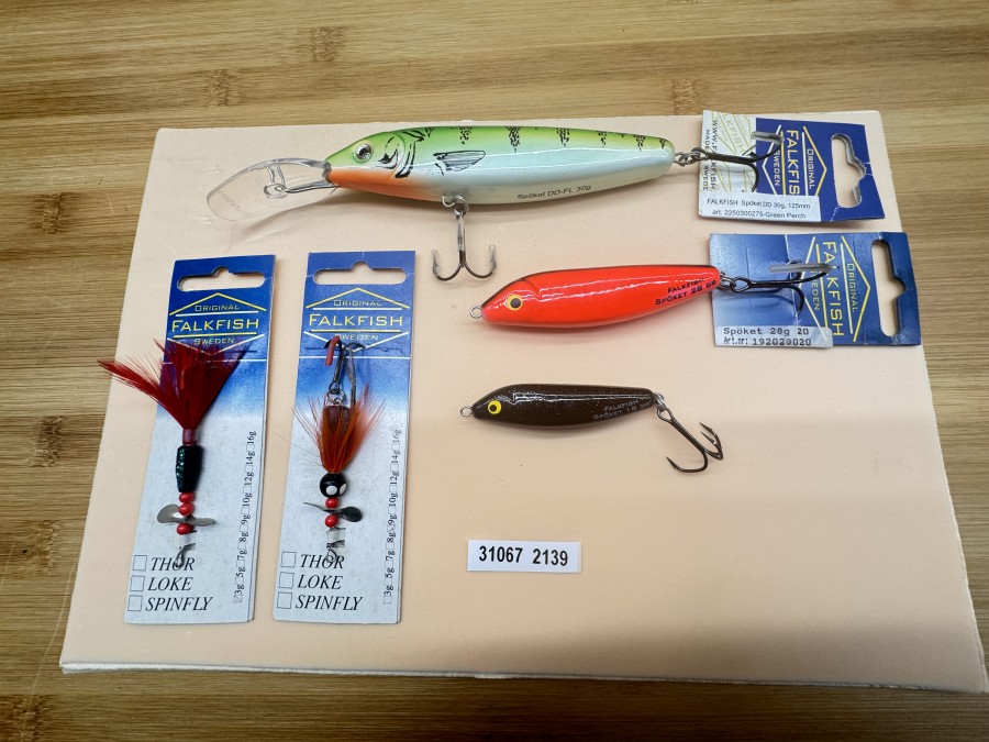 5 Kunstköder, Falkfish, Sweden, Spöket DD, 30g, 125mm, Spöket, 28g, 80mm, Spöket, 18g, 65mm, Thor Loke Spinfly, 9g, Thor Loke Spinfly, 3g, ungefischt