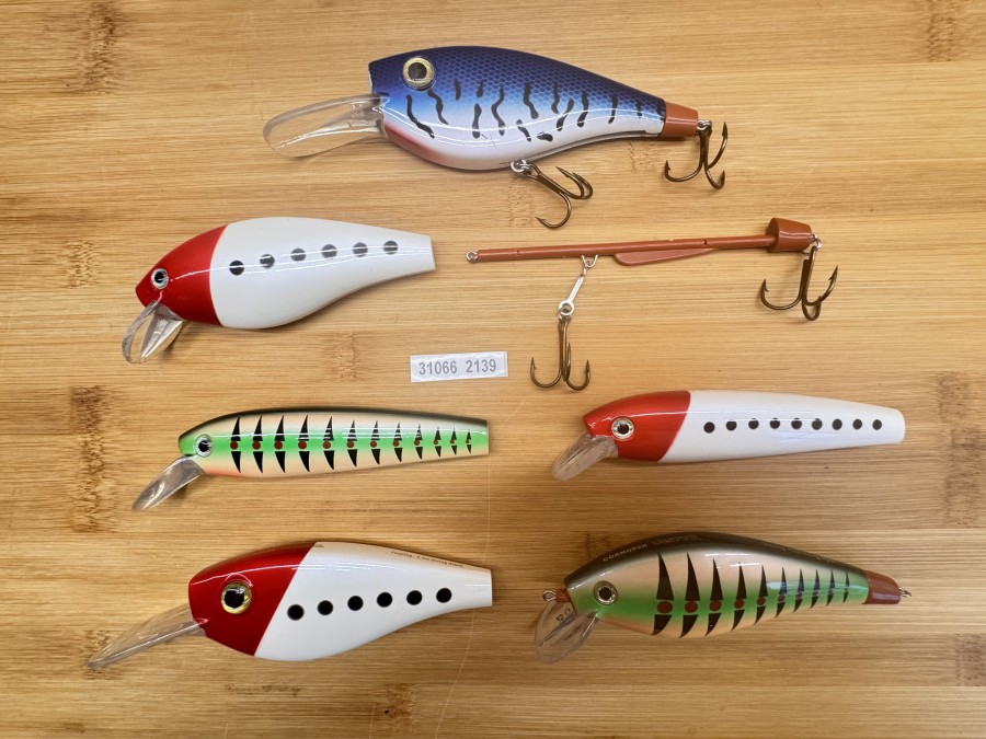 6 Wobbler, Cormoran, Buster, 125mm, Floating, auswechselbares Hakensystem, ungefischt