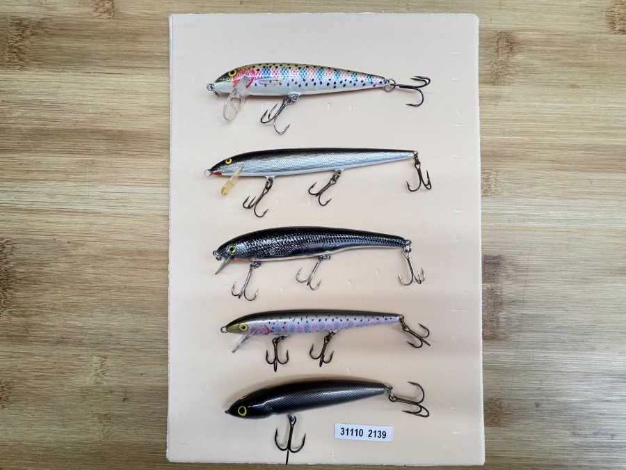 5 Wobbler, Rapala, Countdown, 11cm, 17g, Rapala, Finland, floating, hell/schwarz, 13cm, 6g, silber/schwarz, 12cm, 17g, Regenbogenforelle, Rapala, Finland, floating, 11cm, 7g, hell/dunkel, 10cm, 14g, ungefischt
