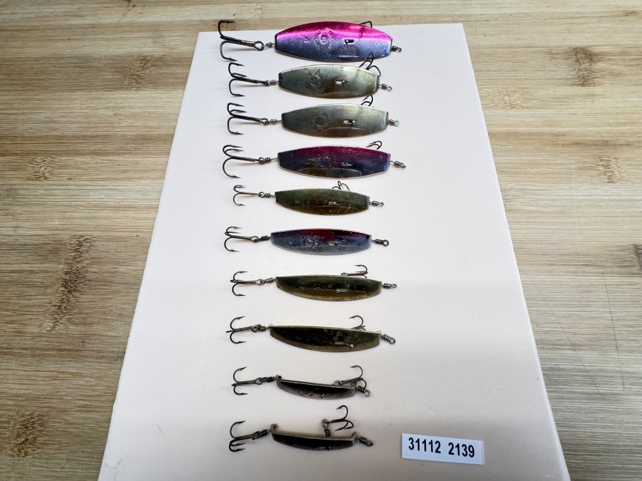 10 Kunstköder, Spinner, Pinguin, 1x Grösse 4, 3x Grösse 3, 4x Grösse 2, 2x Grösse 1, gefischt