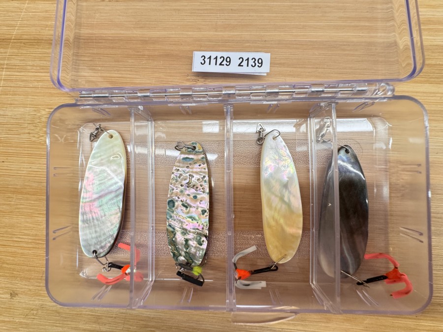 Kunstköder, 4 Perlmutt, Tropfenform, 6cm, 5 - 8g, Drilling, ungefischt