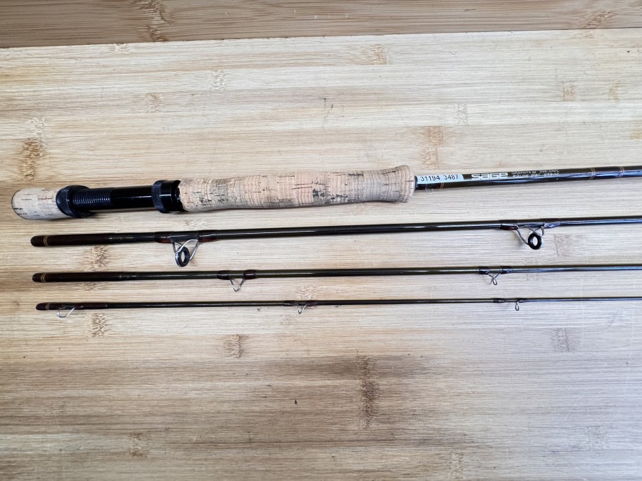 Fliegenrute, Sage, Graphite III, 996-4RPL, 4tlg., 9.6", #9, Gewicht 134g, Futteral, Alu Transportrohr, Gebrauchsspuren, Transportlänge 800mm