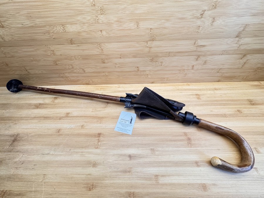 Jagdsitzstock, Holz, Ledersitzfläche, 1000mm,  Sitzhöhe 600mm, Gebrauchsspuren