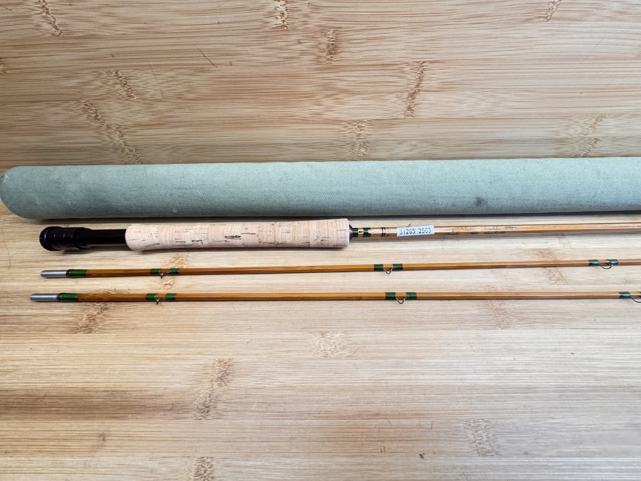 Gespliesste Fliegenrute, Pezon et Michel, Ritz Super Parabolic PPP, Master Type Ambiente, Made in France, Reservespitze, 2tlg., 2 m 52, 8.3", #5, Futteral, Transportrohr mit Überschutz, ungefischt, Transportlänge 1470mm