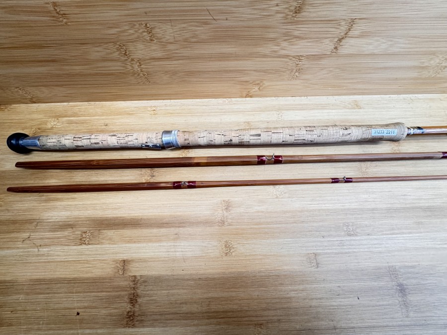 Gespliesste Lachsfliegenrute, J.S. Sharpe Ltd, Aberdeen, Scottie, Impregnated, spliced, Reservespitze, 3tlg., 14", #10, Gewicht 521g, Futteral, einige Schlangenringe verdrückt, Gebrauchsspuren, Transportlänge 1530mm