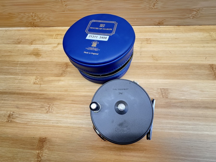 Fliegenrolle, Made by Hardy Bros Ltd. England, The "Perfect" 3 5/8", Rechtshand, Gewicht 203g, Schnurführungsring, Rollentasche, neu