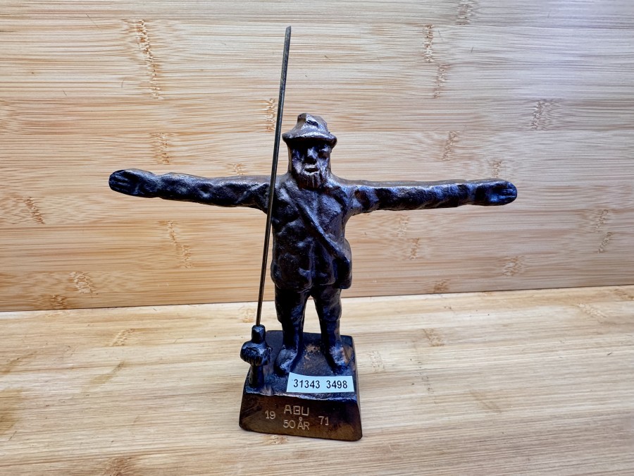 Bronzefigur auf Sockel, Hjalmar Ekberg, Abu 1971, 50 AR - Angler - sooo groß war mein Fisch,  sehr selten