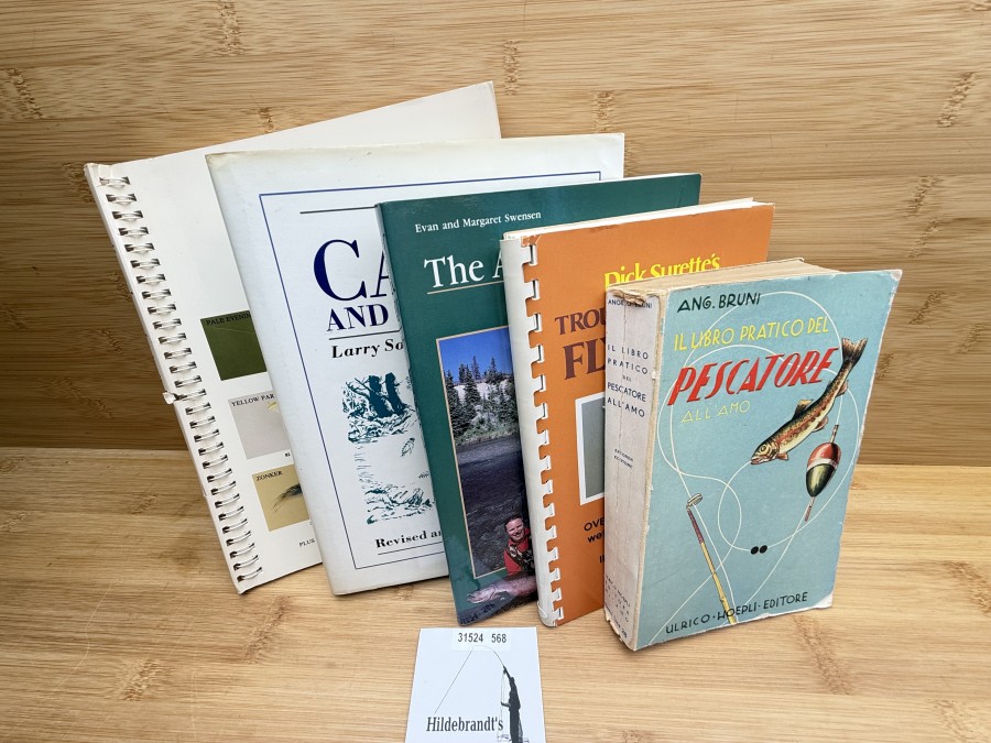 5 Bücher: FlyTyer Pattern Bible, 672 Flies in Full Color with Dressings, Dick Surette, The Caddis and the Angler, Larry Solomon and Eric Leiser, Trout and Salmon Fly Index, Dick Surette, The Anglers Guide to Alaska, Evan and Margaret Swensen, Ill Libro Pratico del Pescatore all among, Ulrico . Hoepli - Editore