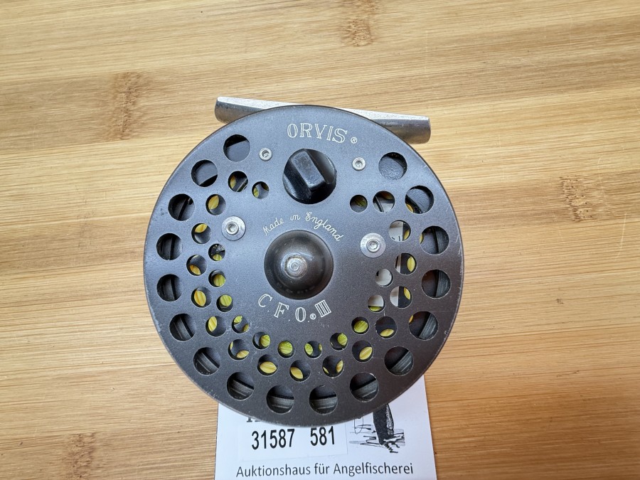 Fliegenrolle, Orvis, C.F.O.III, Made in England, Links- oder Rechtshand umstellbar, Rollendurchmesser 75mm, Rollenbreite 28mm, Gewicht mit Trockenfliegenschnur 125g, Gebrauchsspuren