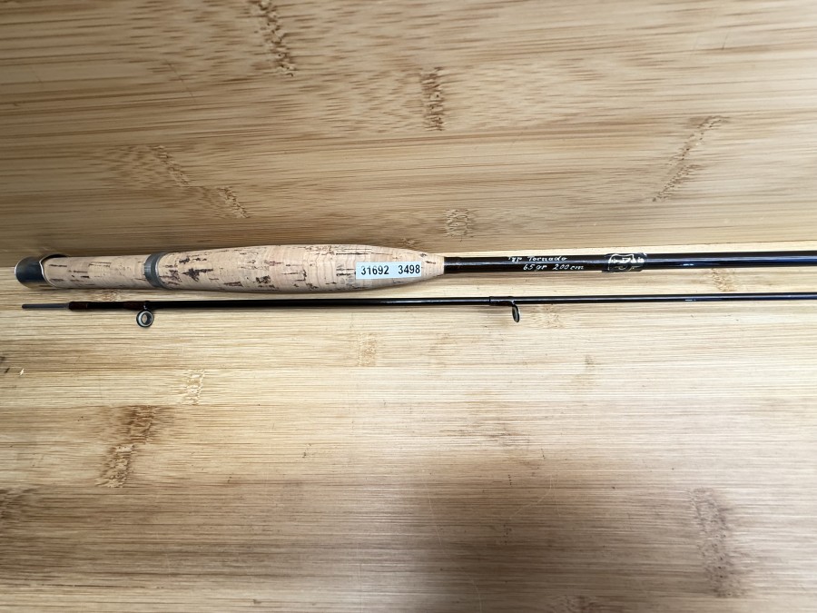 Fliegenrute, NDM Niedermeier Munich, Typ Tornado, ungleich geteilt, 2tlg., 200cm, #5, Gewicht 65g, Futteral, neu, Transportlänge 1110mm
