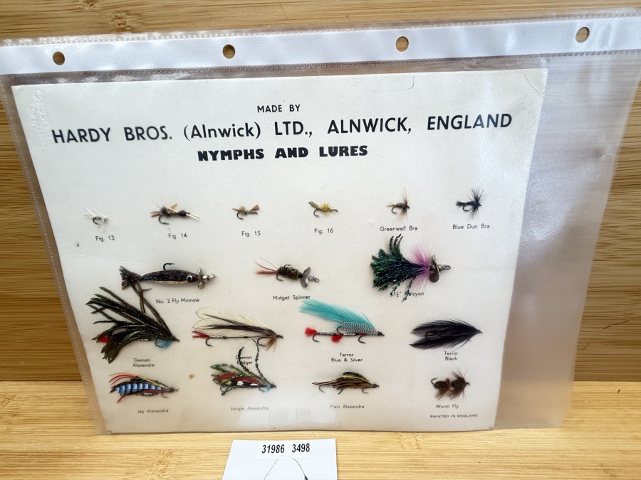 Fliegenmustertafel, Hardy Bros Ltd., Nymphs and Lures, 17 Stück