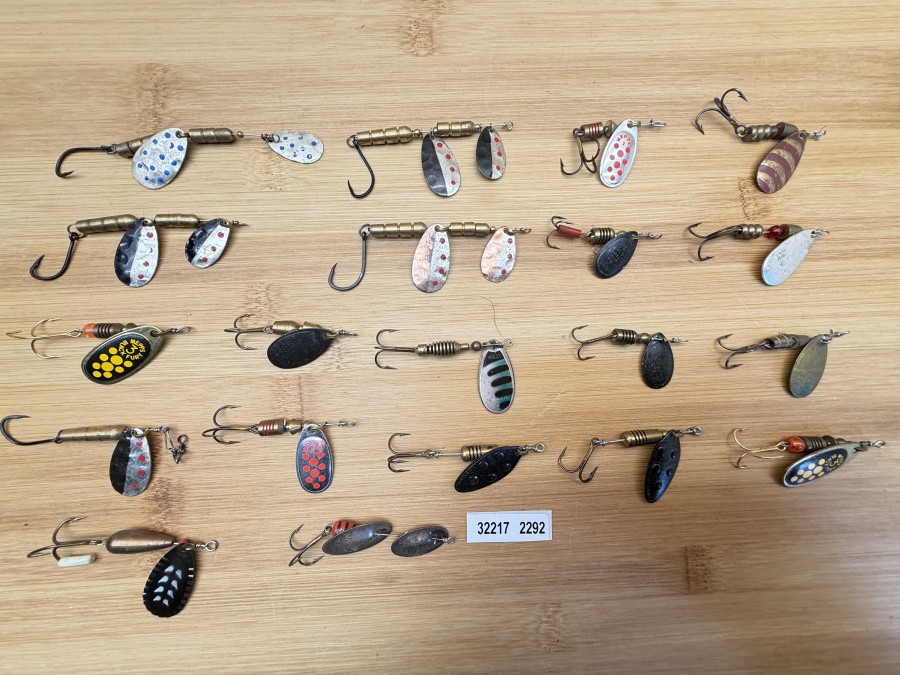 Kunstköder, 20 Mepps & Co, Grösse 1 -3, bronze, silber, messing, gefischt