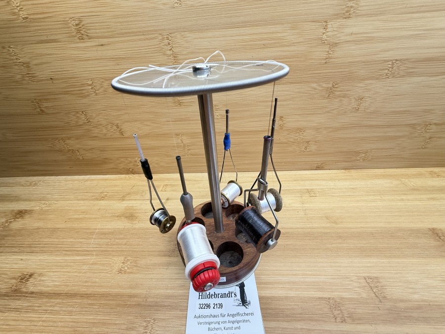 Ständer für Bobbins, Bodenplatte Edelstahl/Edelholz,96mm Durchmesser,  6 Ausfräsungen, 170mm hoch, oben drehbare Scheibe mit umlaufender Bobbins, neu