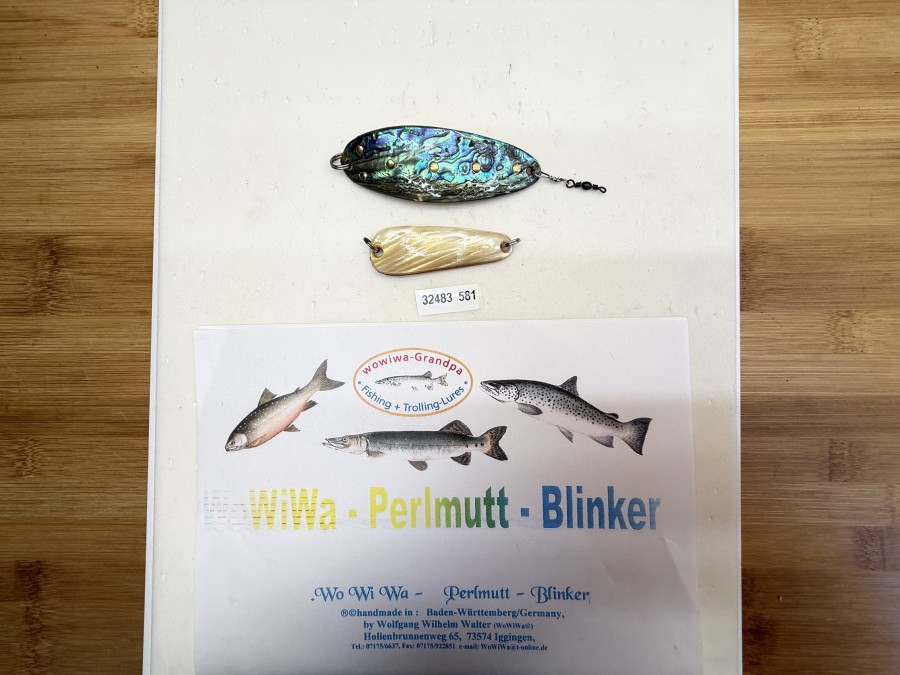 2 Perlmutt Blinker, handmade by Wolfgang Wilhelm Walter, Innenseite Messing, Perlmutt, 8,5cm - 15g, Innenseite Kupfer, Perlmutt, 6cm - 9g, ungefischt
