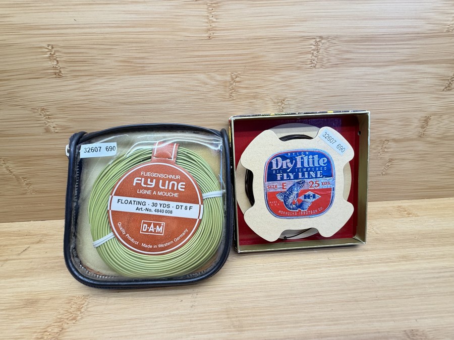2 Fliegenschnüre, DAM, Fliegenschnur, Fly Line Ligne a Mouche, Floating - 30 YDS - DT 8 F. Art.-No. 4840 008, Nylon Dry Flite oil tempered Fly Line, Size E, 25 yds, Made in USA, Horrocjk´s  Ibbotson Co., neu