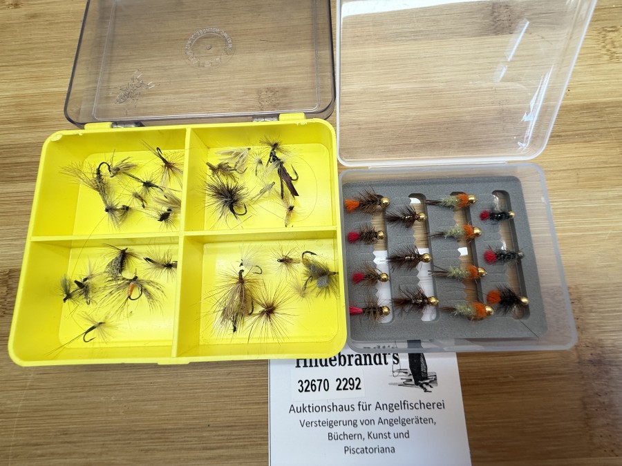 Fliegensortiment, 30 Trockenfliegen, Grösse 12 bis 20, 14 Jig´s, # 12 bis 16, für Forellen und Äschen