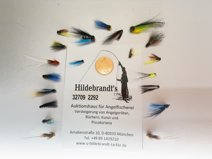 Tubenfliegen, 20 Microtuben eines erfahrenen Island Anglers, 10 bis 30mm, in Kunststoffbox