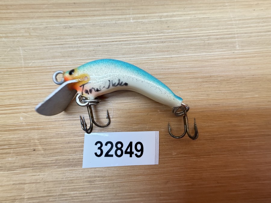 Wobbler, Turus Ukko, Handmade in Finland, gemarkt, beige/hellblau, 3cm, 2,40g, ungefischt