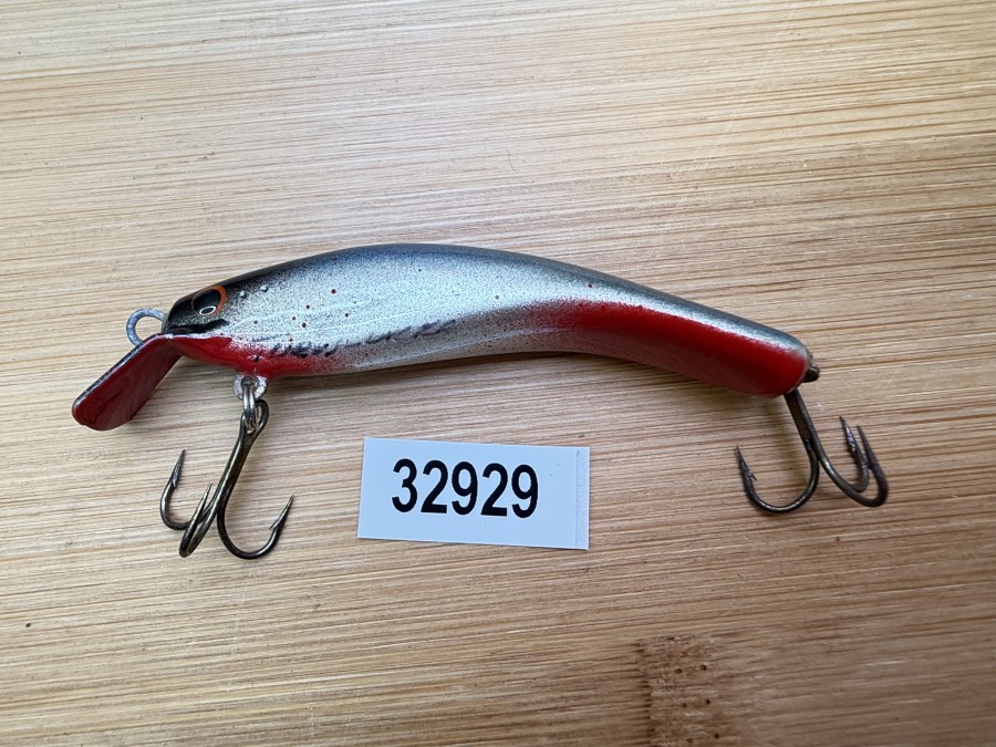 Wobbler, Turus Ukko, Handmade in Finland, gemarkt, rot/silber/blau, 7cm, 5,50g, ungefischt