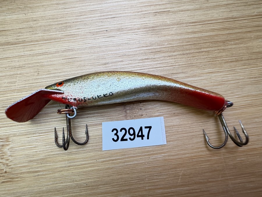 Wobbler, Turus Ukko, Handmade in Finland, gemarkt, rot/gold/dunkel, 7cm, 5,50g, ungefischt