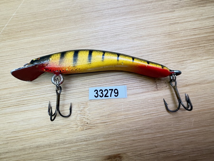 Wobbler, Turus Ukko, Handmade in Finland, gemarkt, Tiger, rot/gelb/grün/schwarz, 9cm, 11,00g, ungefischt