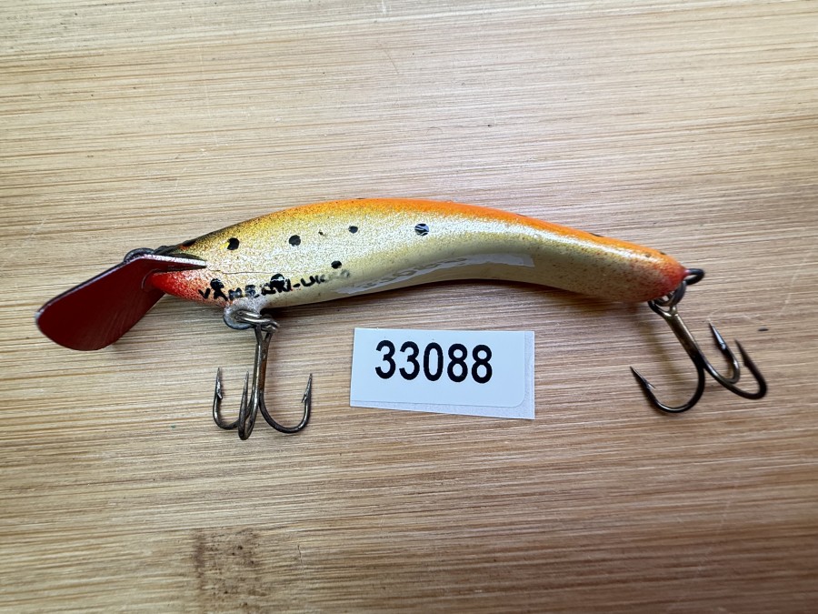 Wobbler, Turus Ukko, Handmade in Finland, gemarkt, beige/gold/orange, schwarze Punkte, 7cm, 5,00g, ungefischt