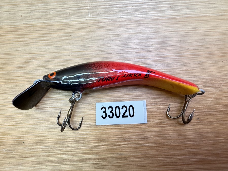 Wobbler, Turus Ukko, Handmade in Finland, gemarkt,  gelb/rot/schwarz, 7cm, 5,50g, ungefischt