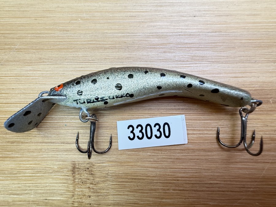 Wobbler, Turus Ukko, Handmade in Finland,gemarkt, helloliv/dunkel, schwarze  Punkte, 7cm, 5,50g, ungefischt