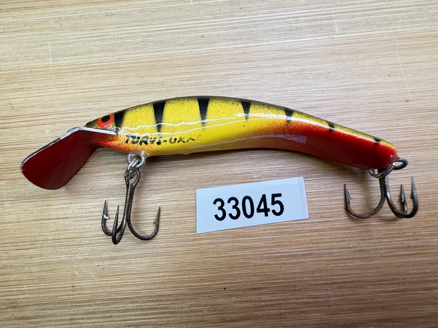 Wobbler, Turus Ukko, Handmade in Finland, gemarkt, rot/gelb/schwarz, 7cm, 5,50g, ungefischt