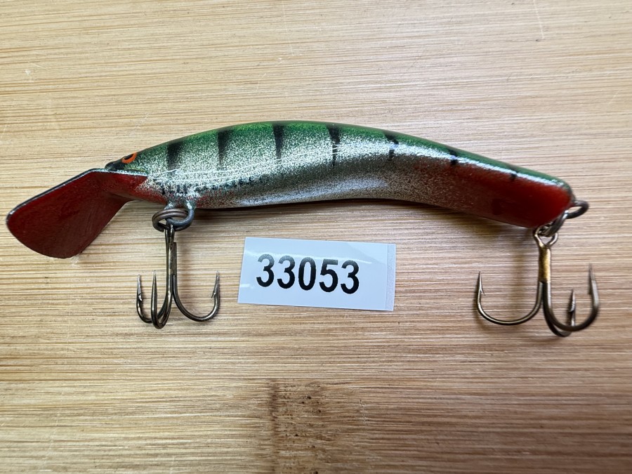Wobbler, Turus Ukko, Handmade in Finland, gemarkt. rot/silber/grün/schwarz, 7cm, 5,00g, ungefischt