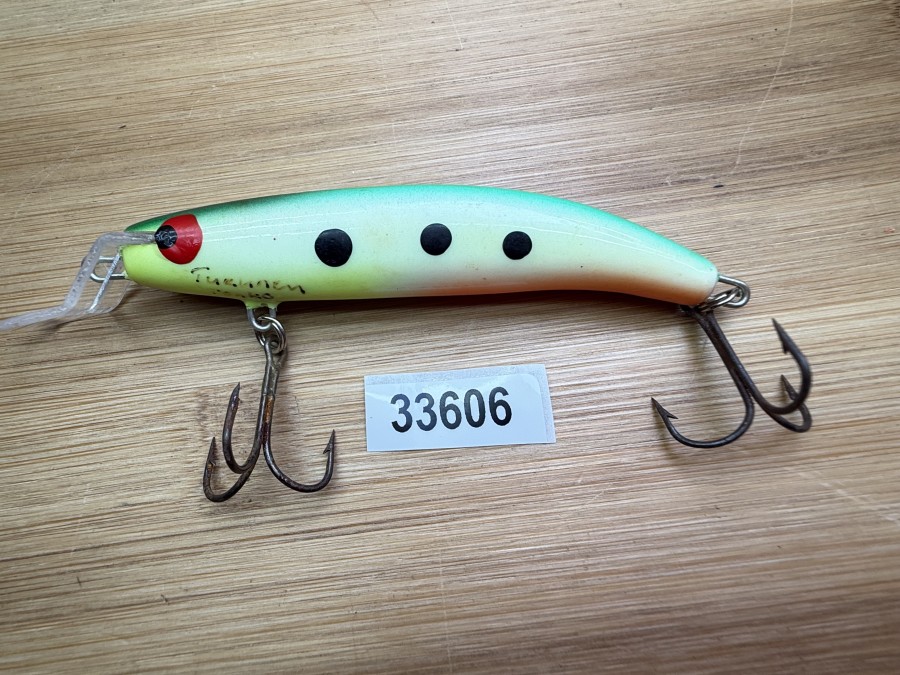 Wobbler, Turus Ukko, Turunen Tonko gemarkt, orange/gelb/grün/schwarz, 7cm, 6g, ungefischt