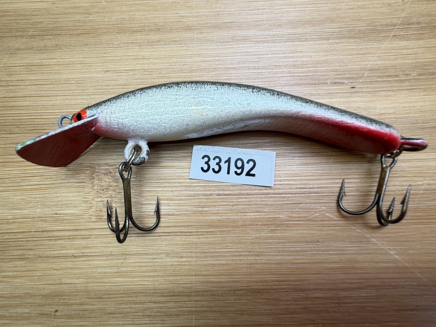 Wobbler, Turus Ukko, Handmade in Finland, rot/silber/schwarz, 9cm, 11,00g, ungefischt