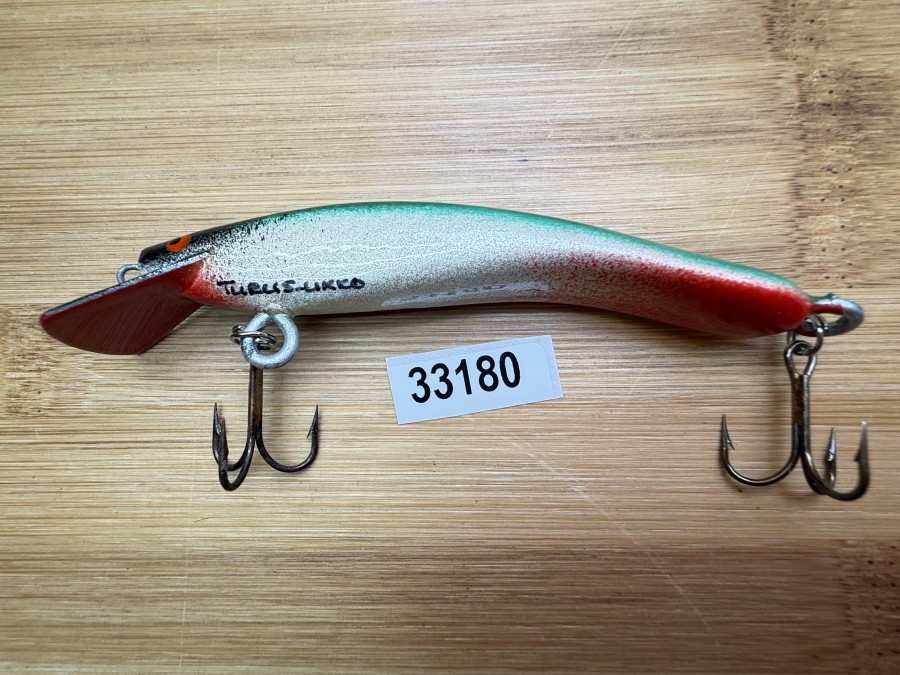 Wobbler, Turus Ukko, Handmade in Finland, gemarkt, rot/silber/grün/schwarz, 9cm, 11,00g, ungefischt