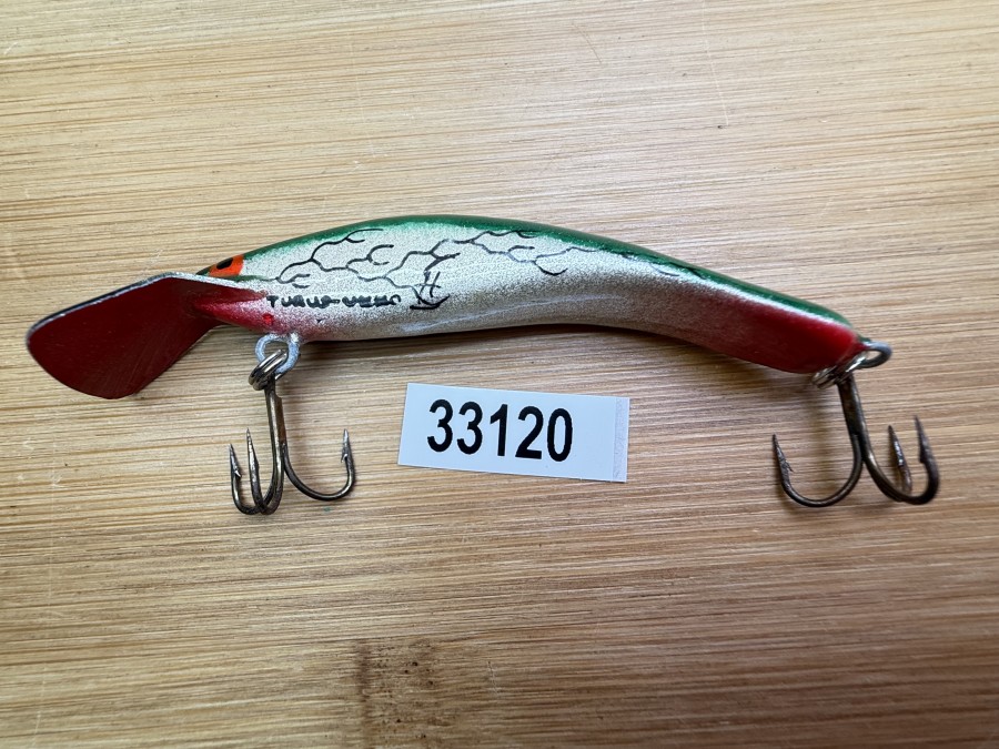 Wobbler, Turus Ukko, Handmade in Finland, gemarkt, rot/silver/oliv/schwarz, 7cm, 5,00g, ungefischt