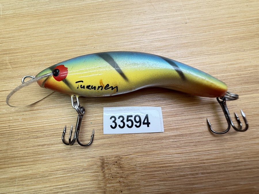 Wobbler, Turus Ukko, Kilpa Turunen gemarkt, rot/beige/gelb/schwarz, 7cm, 6g, ungefischt