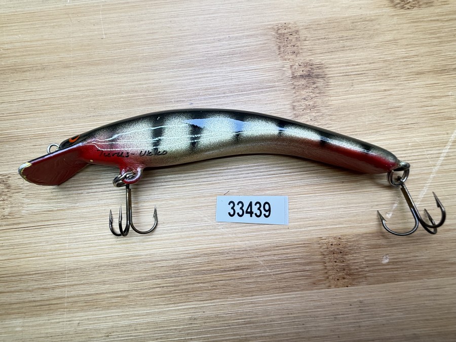 Wobbler, Turus Ukko, Handmade in Finland, gemarkt, rot/gold/schwarz, 12cm, 15,00g, ungefischt
