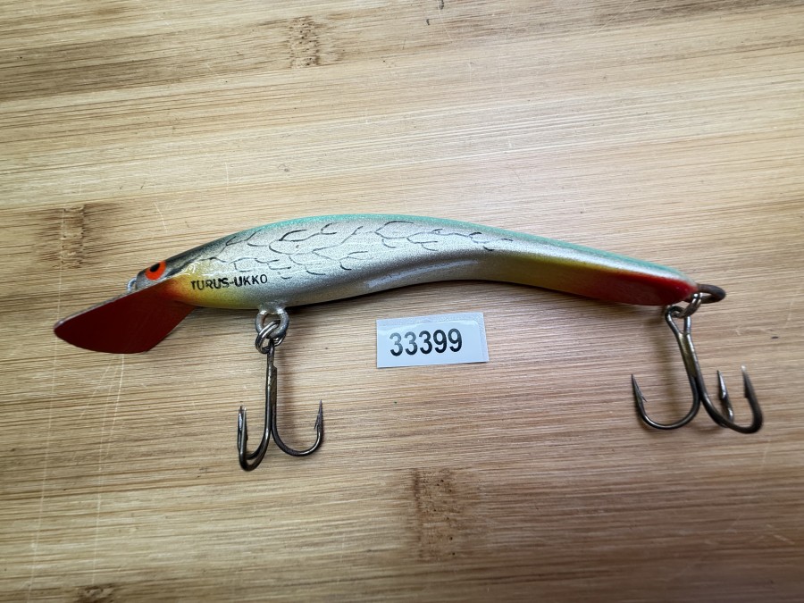 Wobbler, Turus Ukko, Handmade in Finland, gemarkt, rot/silber/grün/schwarz, 12cm, 15,00g, ungefischt