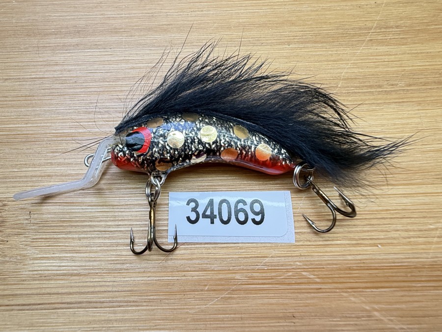 Wobbler, Turunen Finland, 4cm, 4g, schwarz/gold/Glitzer, schwarzer Fellstreifen, ungefischt