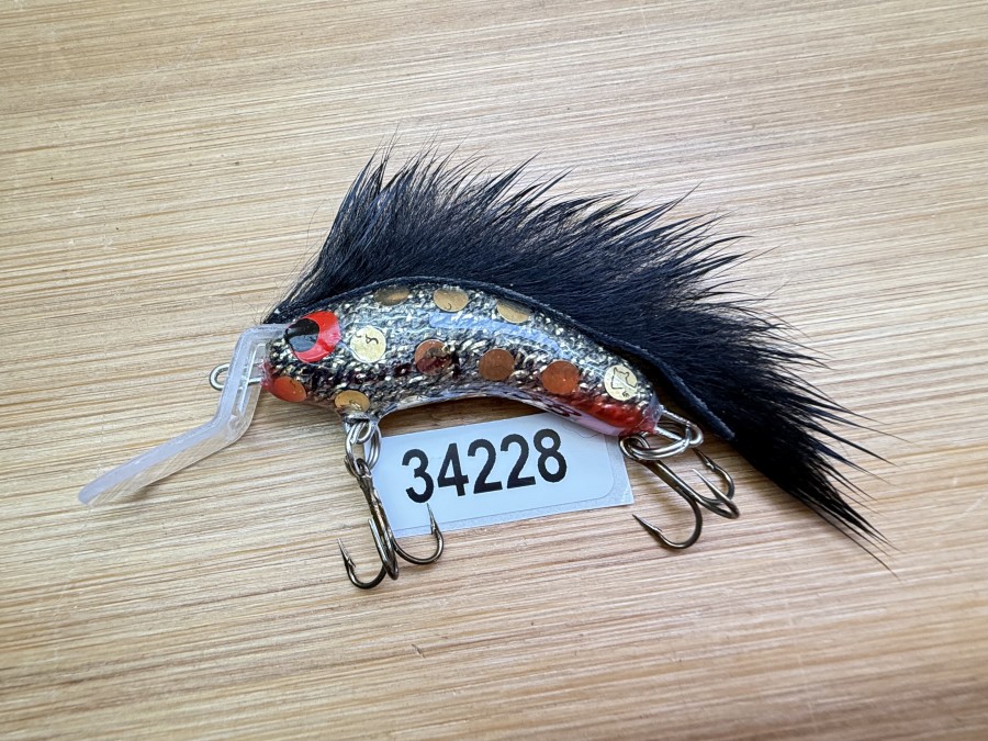 Wobbler, Turunen Finland, 4cm, 5g, schwarz/Goldglitzer, schwarzer Fellstreifen, ungefischt
