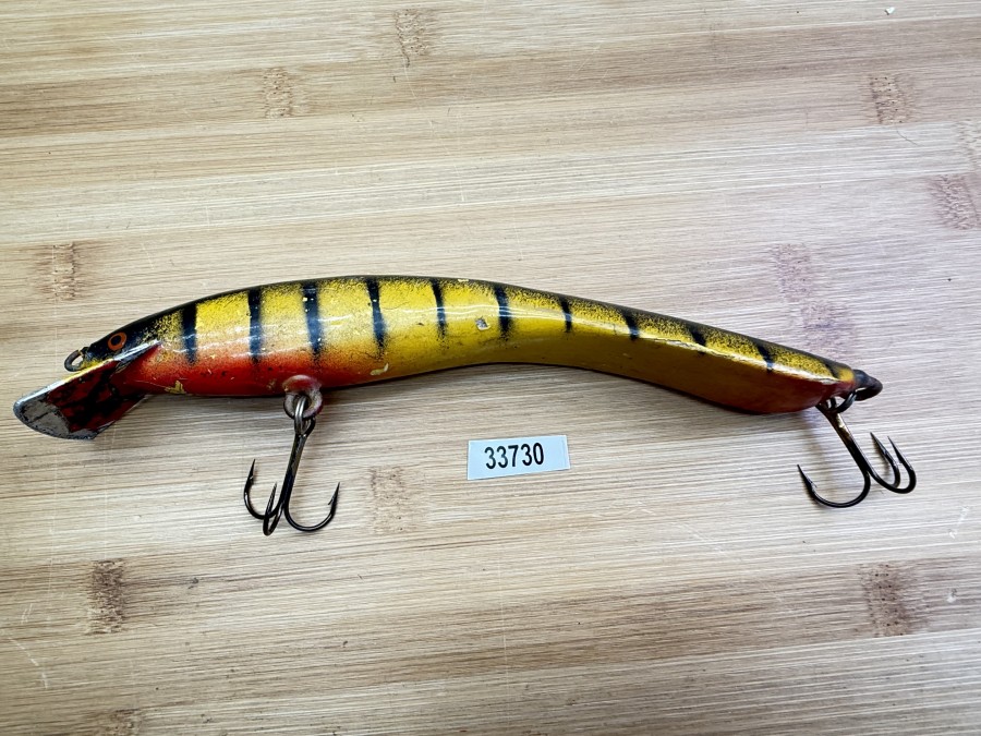 Wobbler, Turus Ukko, Handmade in Finland, rot/gelb/schwarz, 20cm, 69g, gefischt