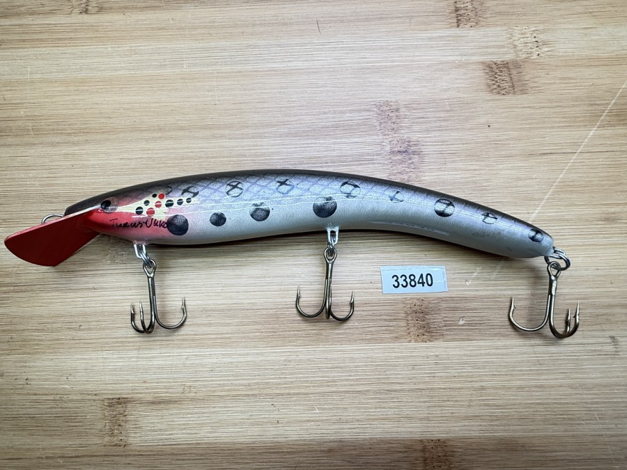 Wobbler, Turus Ukko Sonderedition November 1991, Handmade in Finland, Turus Ukko gemarkt, Marras kuu 5/5, rot/silber/violett/grün, 20cm, 57g, ungefischt