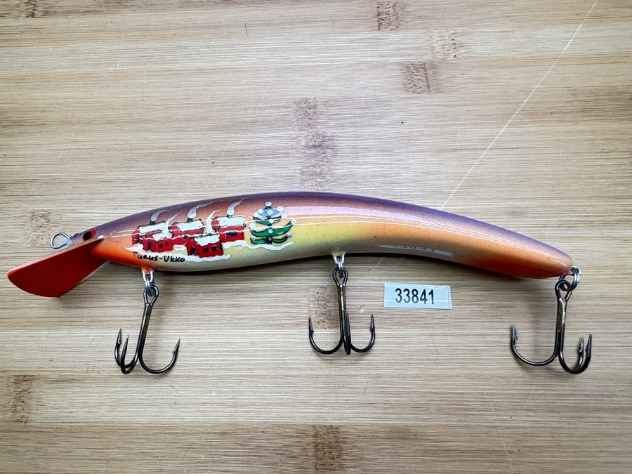 Wobbler, Turus Ukko Sonderedition Dezember 1991, Handmade in Finland, Turus Ukko gemarkt, Joulu kuu 52/5, rot/beige/gelb/orange/violett, 20cm, 63g, ungefischt